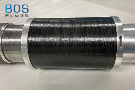 电机转子采用碳纤维保护套的性能分析